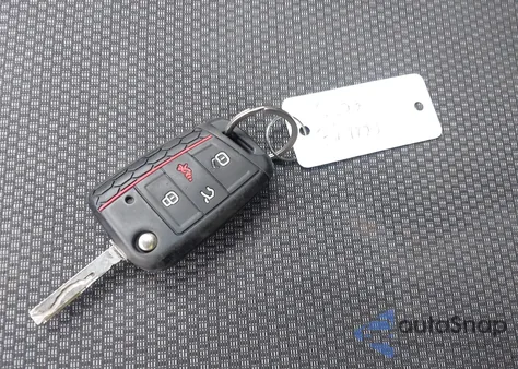 2019 Volkswagen Jetta 1.4T R-Line/1.4T S/1.4T Se из США, поврежденный, VIN 3VWC57BU7KM154483